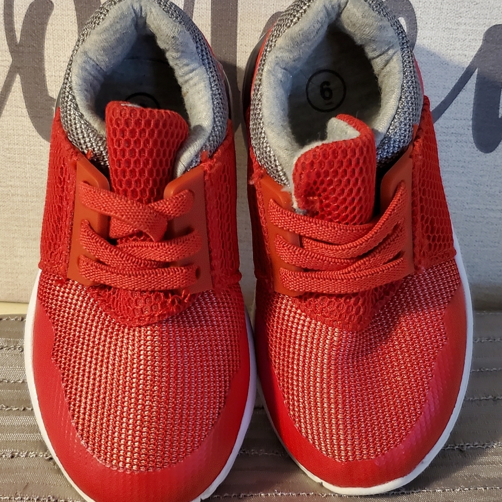 Cat & Jack Sneakers